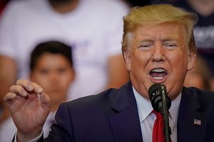 JAV prezidentas D. Trumpas išplėtė sankcijas Rusijai dėl Solsberio incidento