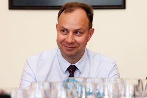 Už vizitus pas gydytojus sumokėjo 250 eurų: „Šio politiko vardas man – keiksmažodis“