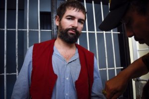 Indonezijoje mirties bausmė narkotikus gabenusiam prancūzui pakeista įkalinimu