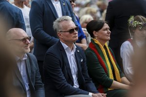 G. Nausėda: neturi būti kelių skirtingų politikų jautriais istorijos klausimais