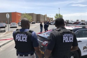 Kruvinos žudynės Teksaso prekybos centre: 20 žuvusiųjų, daugybė sužeistų 