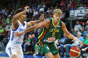 M. Kuzminskas atskleidė, kuo pasižymi D. Sabonis: „Tokį žaidėją nori turėti kiekviena komanda“