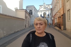 Vilnietė atvirai pasakė, kiek jai kainavo vėžio gydymas: suma įspūdinga