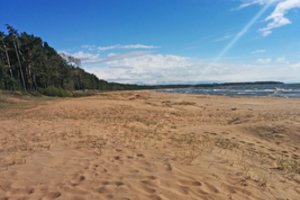 Į pajūrį nuvykusi mergina pastebėjo trūkumą, kuris kasmet gadina nuotaiką