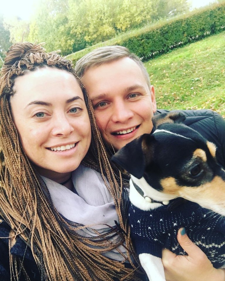 Žanos Friske sesuo Natalija su vyru.<br>Instagramo nuotr.