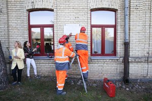 Aprimus aistroms dėl generolo Vėtros Vilniuje nuimta dar viena atminimo lenta