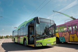 Kauną pasiekė pirmasis naujas troleibusas: tokie pakeis visas senąsias „Škodas“