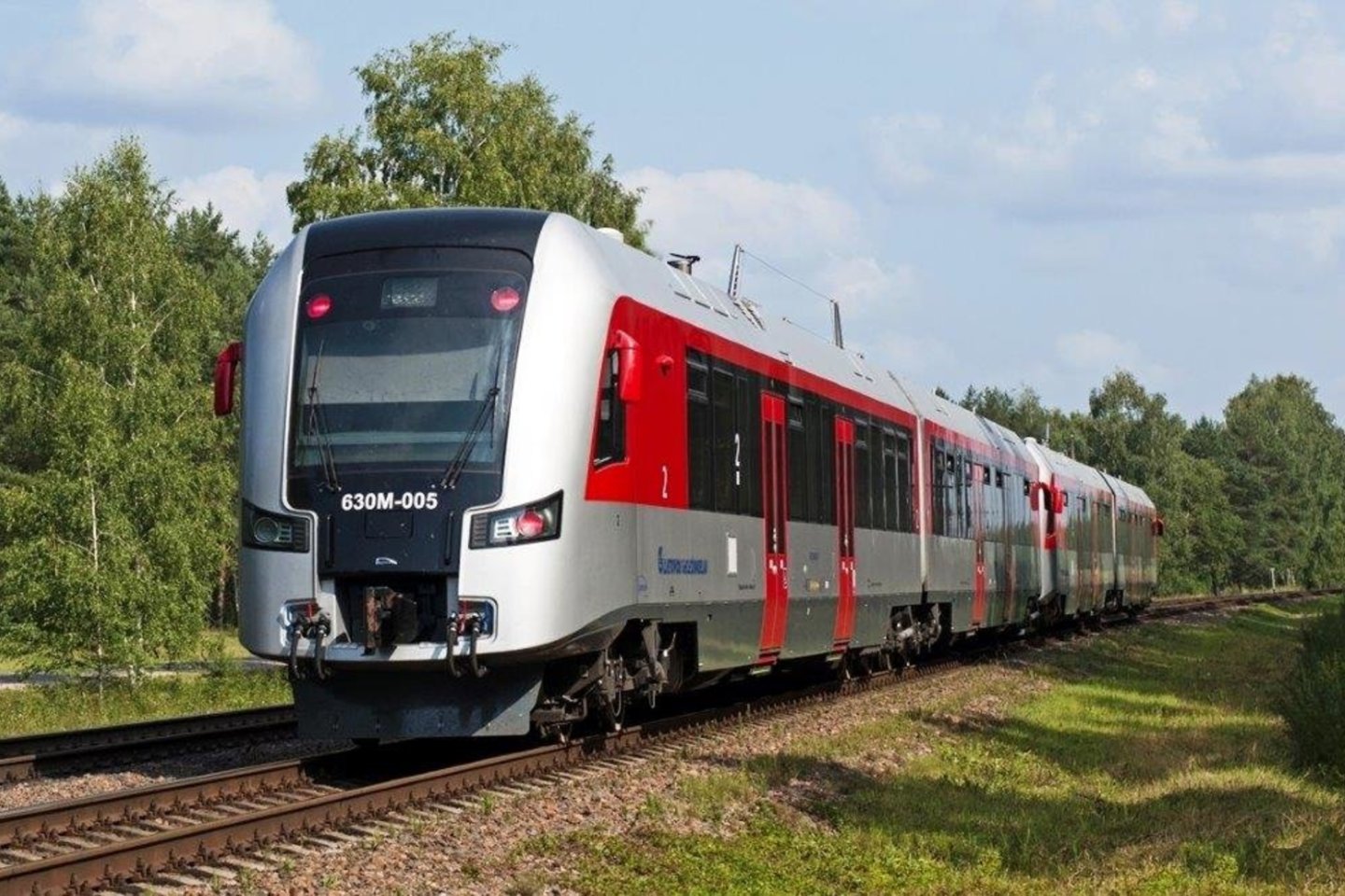   Pagrindinių veiklų išgryninimo programą „LG keičiasi“ įgyvendinanti geležinkelių įmonių grupė „Lietuvos geležinkeliai“ baigia formuoti naują keleivių vežimo bendrovę „LG Keleiviams“. <br> Bendrovės nuotr.
