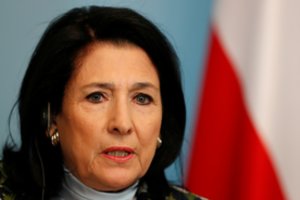 Gruzijos prezidentė neabejoja galimybe taikiai atkurti šalies teritorinį vientisumą
