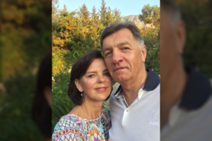 Buvęs premjeras Algirdas Butkevičius su žmona Janina švenčia vestuvių metines