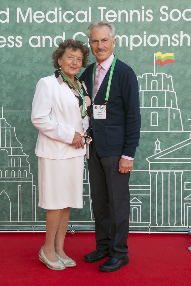 Lenkijos atstovai Jozsefas Szantho su žmona. <br>T.Bauro nuotr. 