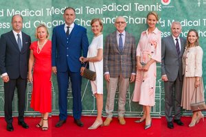 Pasaulio medikų ir odontologų teniso turnyrą vainikavo vakaras Valdovų rūmuose