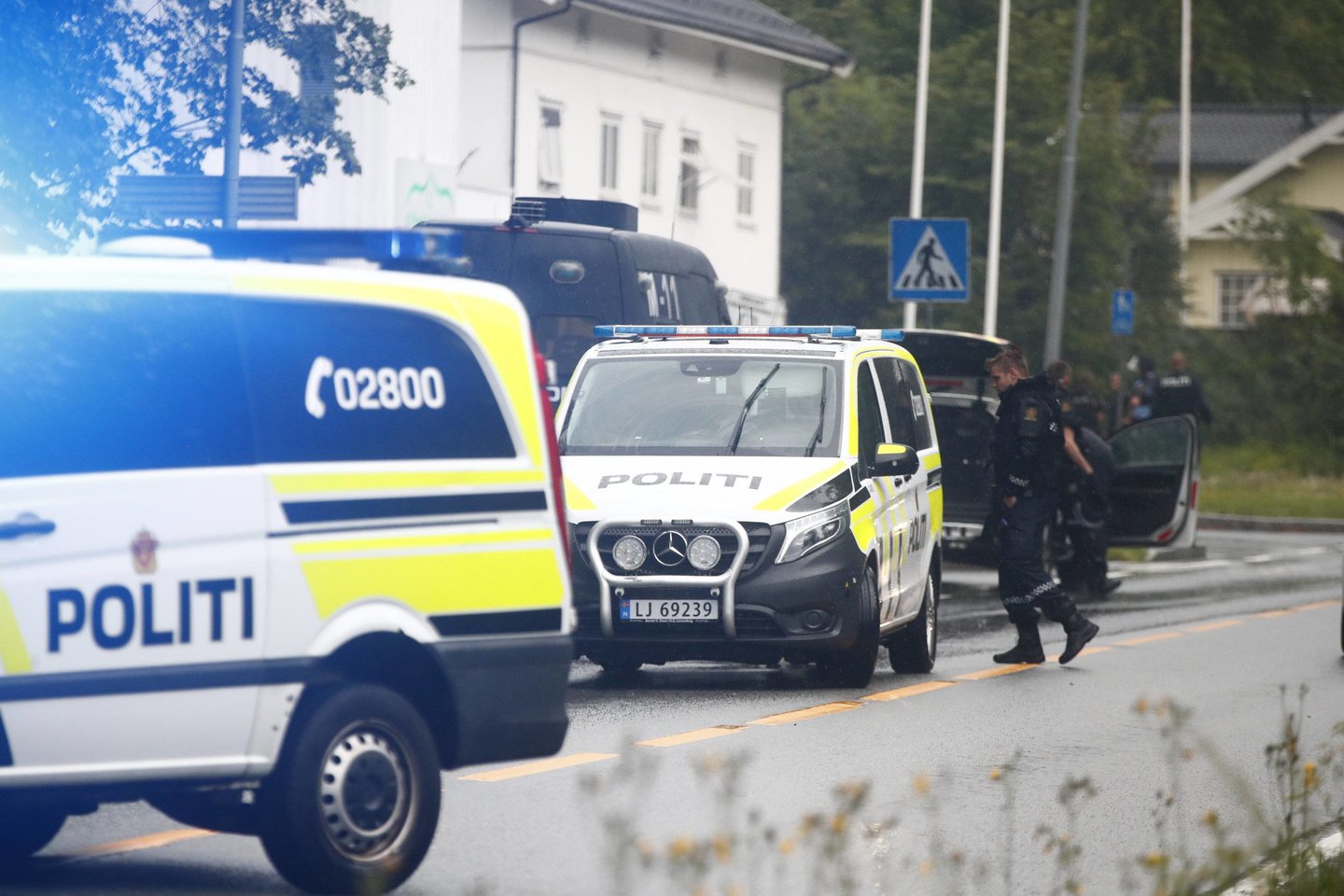  Šaudynės vienoje mečetėje šalia Oslo tiriamos kaip „pasikėsinimas įvykdyti teroro aktą“, sekmadienį pranešė Norvegijos policija.<br> AFP/Scanpix nuotr.