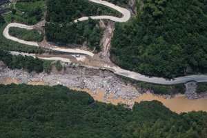 Kinijoje siaučiant taifūnui „Lekima“ žuvo mažiausiai 49 žmonės