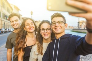 Socialiniais tinklais naudojasi 99 proc. Z kartos atstovų