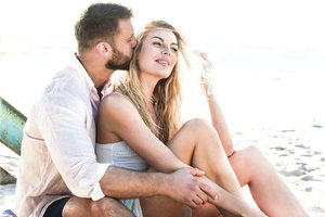 Modelis Solveiga Mykolaitytė mylimojo dėmesiu dalijasi su jo mažamete dukra