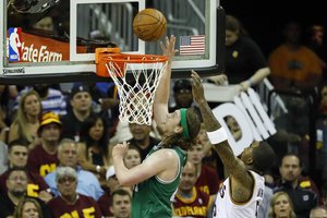 Kanada neteko pagrindinio aukštaūgio – sudėtyje liko vos du NBA žaidėjai