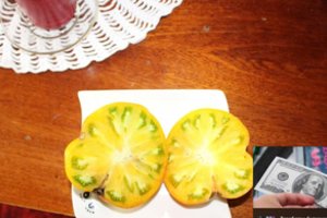 Rokiškietė: „Tai ne pomidoras, o tikras desertas, kurį skaniausia valgyti vieną“