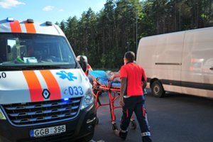 Nelaimė Šiaulių vaikų žaidimų kambaryje: mergytei lūžo stuburo slankstelis