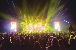 Pirmąją Karklės festivalio dieną sulaikyti du galimai narkotinių medžiagų turėję vaikinai