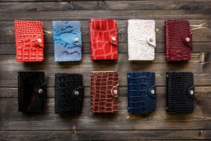 Kokios spalvos jūsų piniginė? Štai ką tai sako apie jūsų finansus