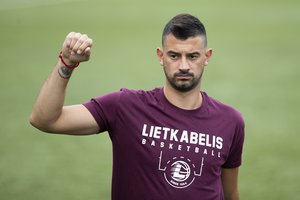 „Lietkabelio“ legionierius S. Sinovecas tikisi geresnio sezono