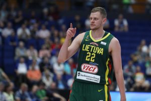 Snaiperis E. Bendžius neturi problemų įsijungti į Lietuvos rinktinės ritmą