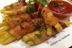 Šparaginės pupelės su šonine: puikus užkandis per 15 minučių