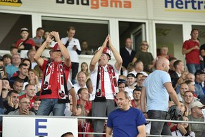 UEFA sureagavo dėl Marijampolės stadione mirusio sirgaliaus: pareiškė užuojautą