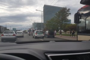 Vilniuje automobilis partrenkė mergaitę: 13-metė reanimacijoje