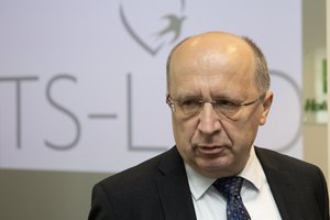 A. Kubilius aptiko klaidą: per skubėjimą parlamentarai nubalsavo ne už tą Vyriausybę