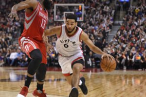 Naujienos Lietuvos varžovų stovykloje: „Raptors“ treneris įkalbėjo rinktinės žvaigždę vykti į Kiniją