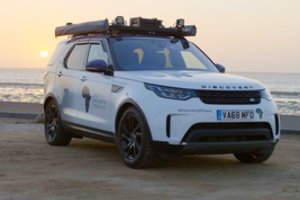 „Land Rover“ sukūrė laboratoriją ant ratų tyrimams Afrikoje