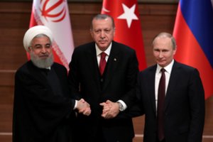 Rugsėjį Ankaroje vyks Turkijos, Rusijos ir Irano vadovų susitikimas dėl Sirijos 