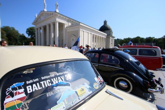 Ką apie Baltijos kelią kalba pasaulio žiniasklaida: išskyrė kelis dalykus