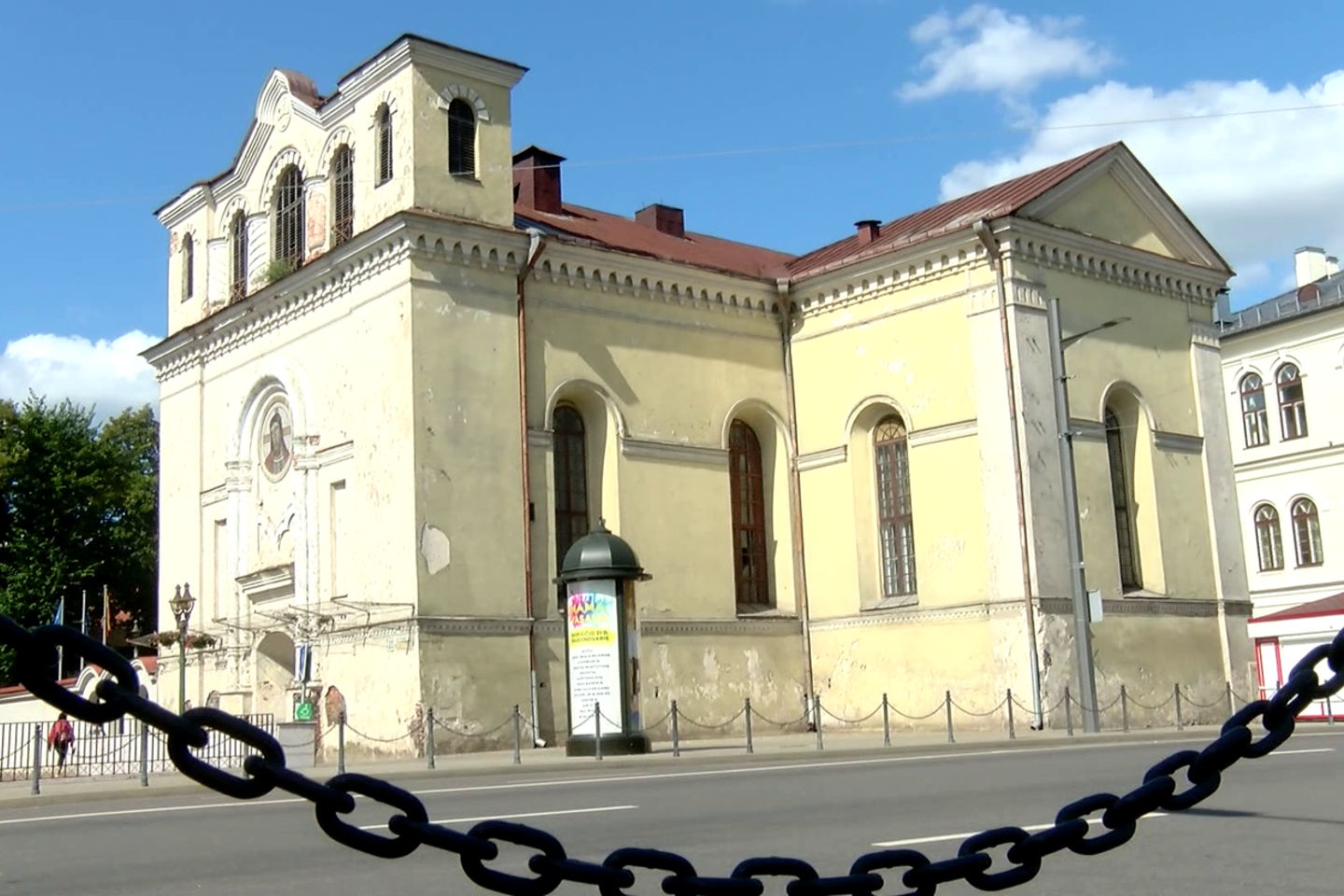  Nusikaltėliai per kelis mėnesius apvogė Kauno senamiestyje esančią Švč. Sakramento bažnyčią. <br> T.Šileikio nuotr.