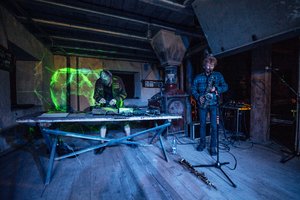 Raseiniuose antrą kartą tryško fantastiški šiuolaikinės muzikos fontanai