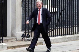 JAV nacionalinio saugumo patarėjas J. Boltonas apsilankys Baltarusijoje ir Ukrainoje