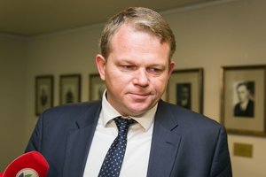 A. Palionis traukiasi iš LSDDP frakcijos seniūno pareigų: dviejų kėdžių neužsėsiu