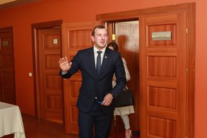 Su Europos Komisijos vadove susitikęs V. Sinkevičius: portfelis gali paaiškėti rugsėjį