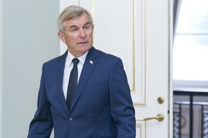 V. Pranckietis nori ištirti  Rusijos diplomatų įtaką Lietuvos politikams