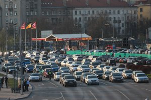 Spūsčių sezonas prasideda: kur laukia didžiausi kamščiai ir kaip jų išvengti?