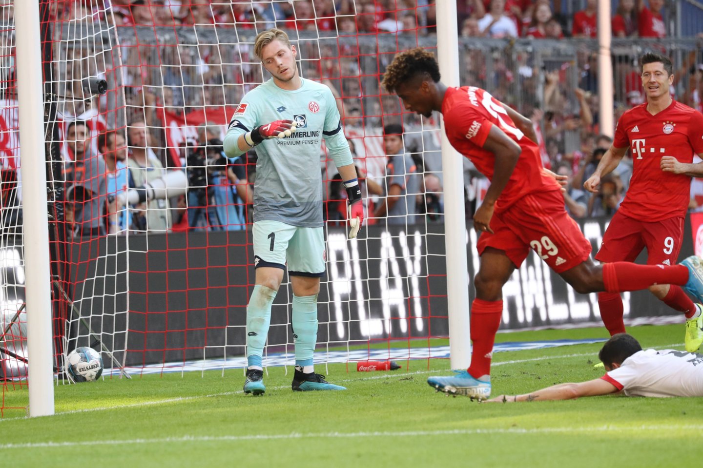 „Bayern“ sutriuškino „Mainz“ ekipą.<br> Imago/Scanpix nuotr.