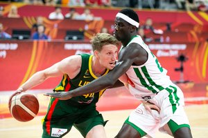 Į Senegalo rinktinę vinis kalęs Marius Grigonis – apie savo sveikatą: „Gali būti geriau“