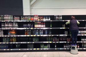 Rugsėjo 2-ąją alkoholį pardavinės beveik visi prekybos tinklai