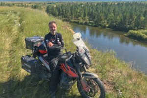 Karolis Mieliauskas keliaudamas per Sibirą išbandė važiavimą su tuščiu degalų bakų