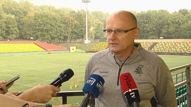 Lietuvos futbolo rinktinė pradėjo ruoštis kovoms prieš Ukrainą ir Portugaliją