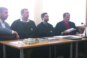 Įtakingi Panevėžio teisininkai savo klubą apaugino paslaptimis