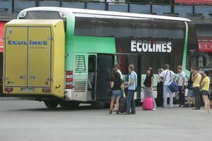 Apkartusi kelionė autobusu į Lietuvą: Varšuvos autobusų stotyje – vežėjų smūgis
