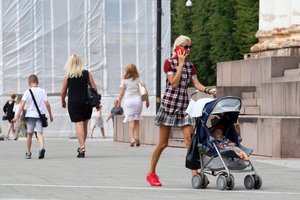 Vieną mažametį auginantiems tėvams – geros žinios iš prezidento ir darbdavių